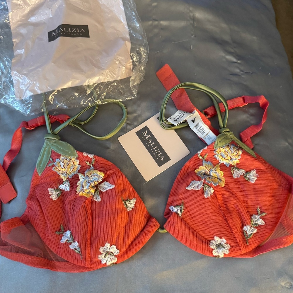 Malizia by La Perla 💯% Authentic sexy flowery Lace Bra NWT - Size 3 A - Italy
